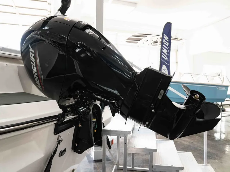 Slide: The Image of Bayliner V20 2026 - 18