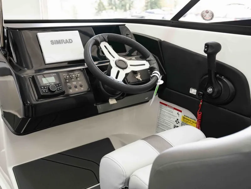 Slide: The Image of Bayliner V20 2026 - 6