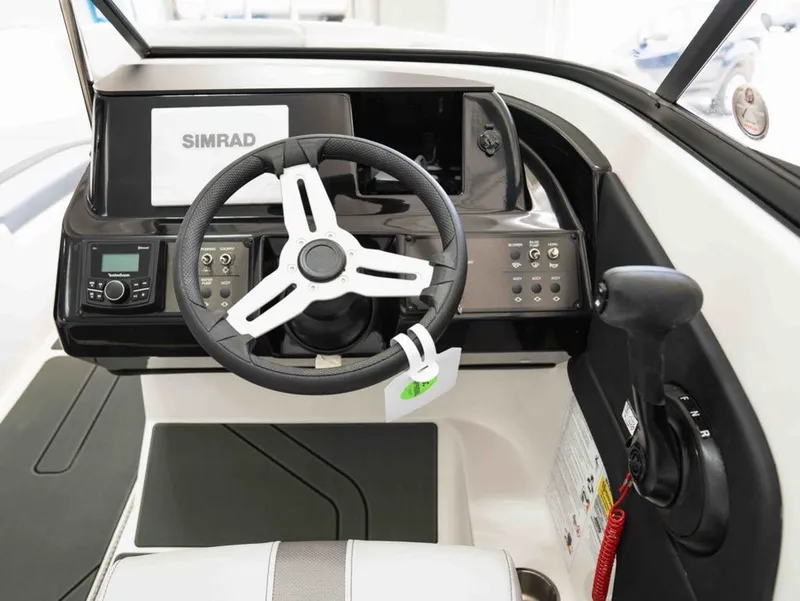 Slide: The Image of Bayliner V20 2026 - 7