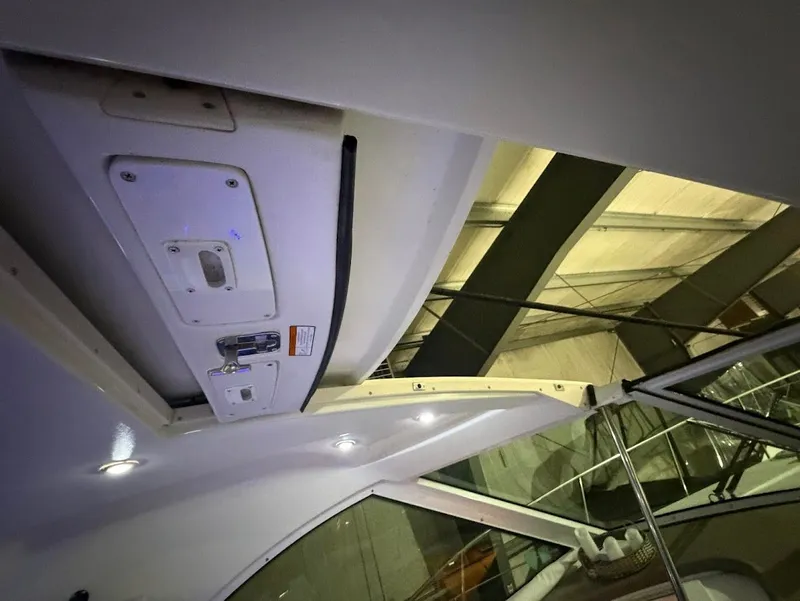 Slide: The Image of Cruiser Yachts 390 Sport Coupe 2008 - 14