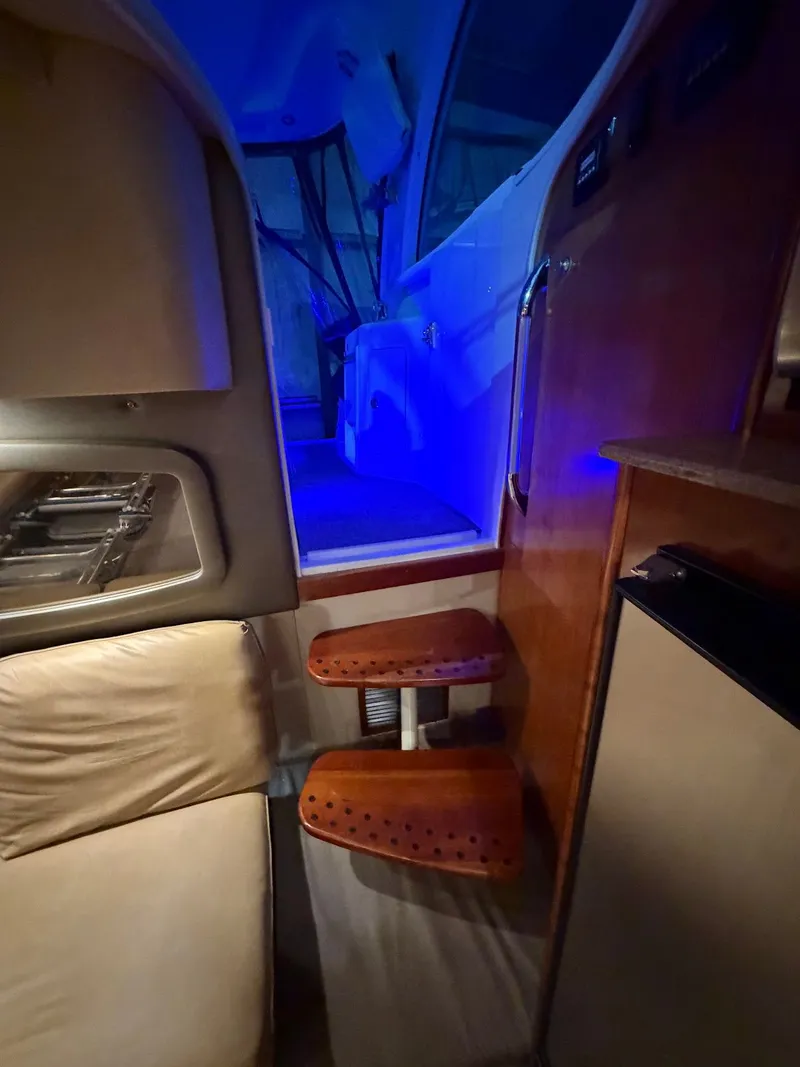 Slide: The Image of Cruiser Yachts 390 Sport Coupe 2008 - 18