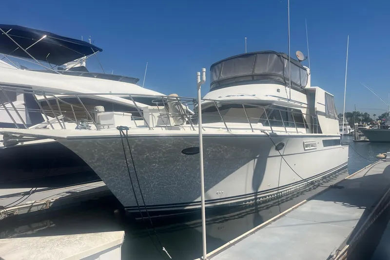 The Image of Californian 52 Cockpit Motor Yacht 1990 - undefined