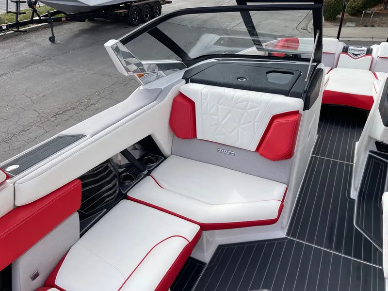 Slide: The Image of Nautique Super Air Nautique G25 Paragon 2023 - 10