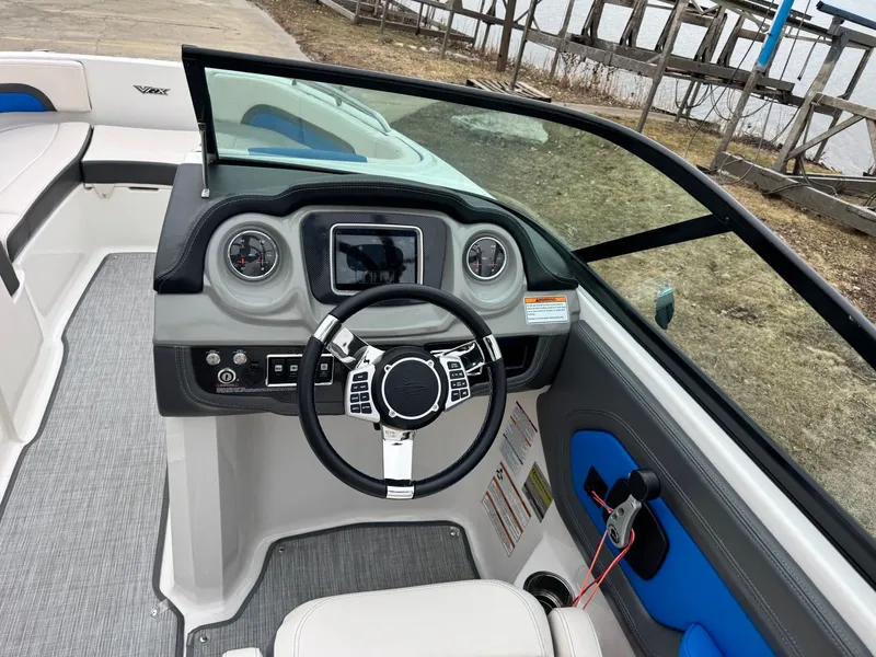 Slide: The Image of Chaparral Vortex 2430 VRX 2018 - 11