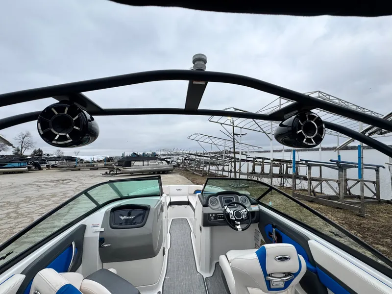 Slide: The Image of Chaparral Vortex 2430 VRX 2018 - 18