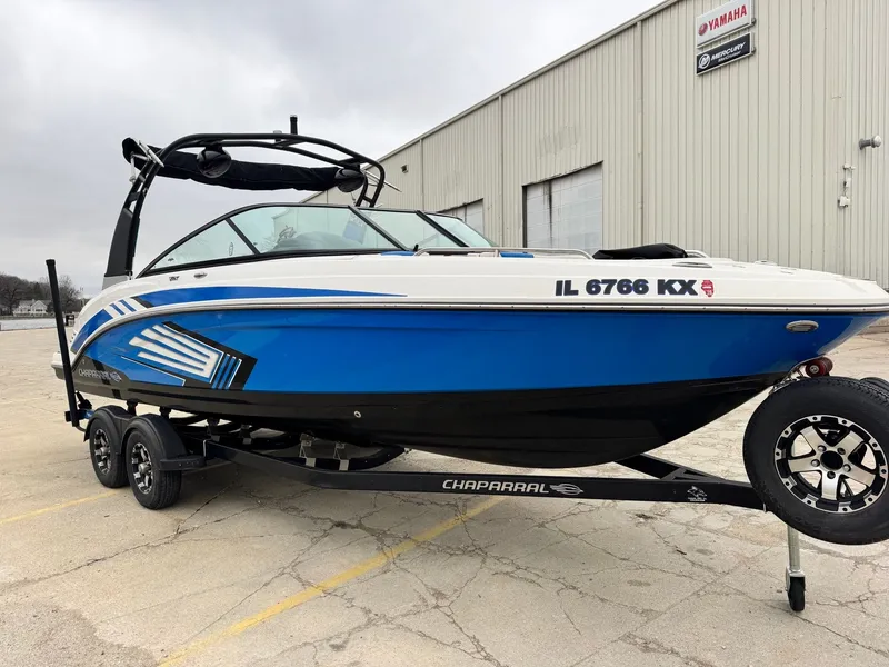 Slide: The Image of Chaparral Vortex 2430 VRX 2018 - 5