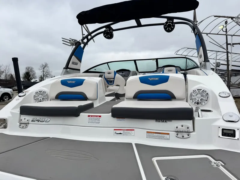 Slide: The Image of Chaparral Vortex 2430 VRX 2018 - 8