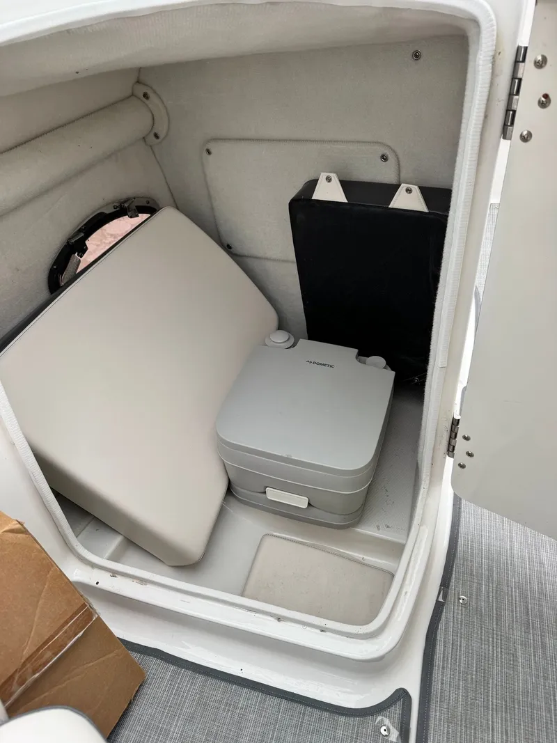 Slide: The Image of Chaparral Vortex 2430 VRX 2018 - 9