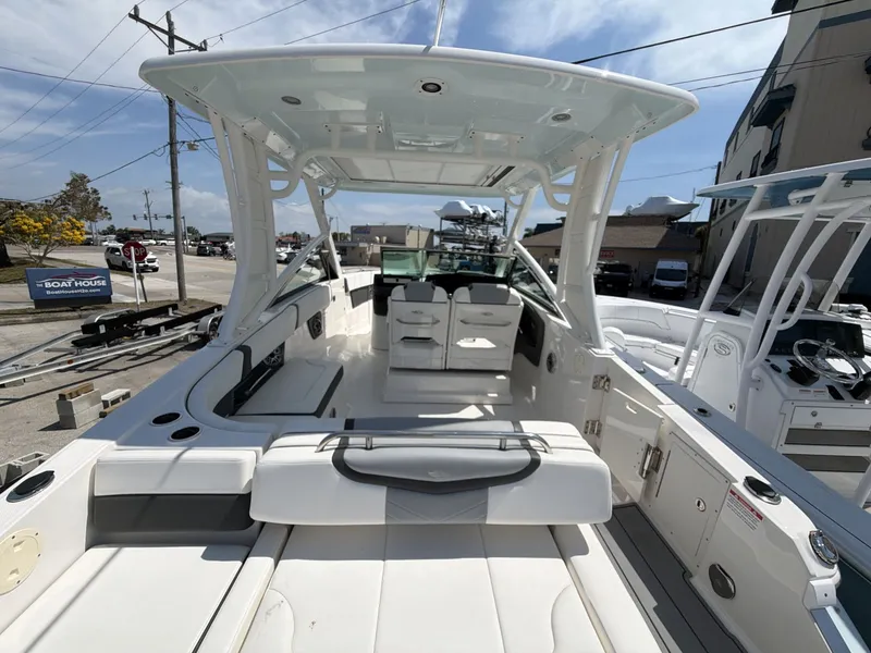 Slide: The Image of Chaparral 280 OSX 2022 - 10