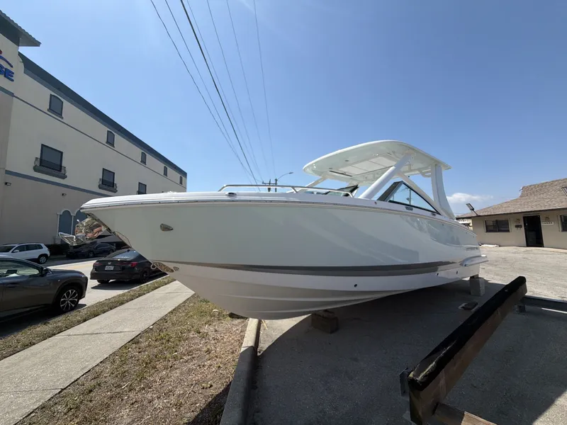 Slide: The Image of Chaparral 280 OSX 2022 - 2