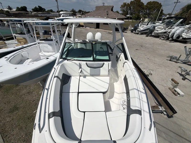 Slide: The Image of Chaparral 280 OSX 2022 - 9