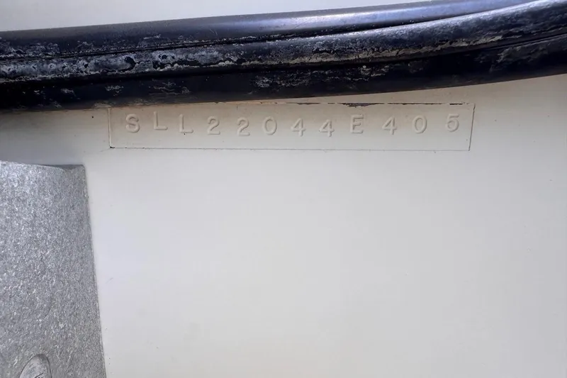 Slide: The Image of Hull identification number on 2005 Storm Boats Storm-High Performance model. - 65