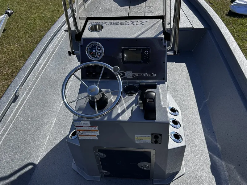 Slide: The Image of Xpress Hyper-Lift Bay Series 210 BAY-150HP 2026 - 12