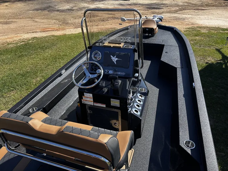 Slide: The Image of Xpress Hyper-Lift Bay Series H24B 2026 - 3