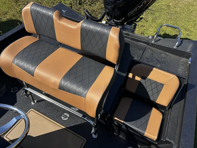 Slide: The Image of Xpress Hyper-Lift Bay Series H24B 2026 - 5