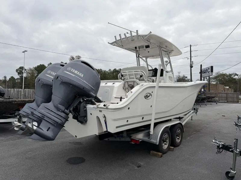 Slide: The Image of Sea Fox Commander 268 2021 - 8