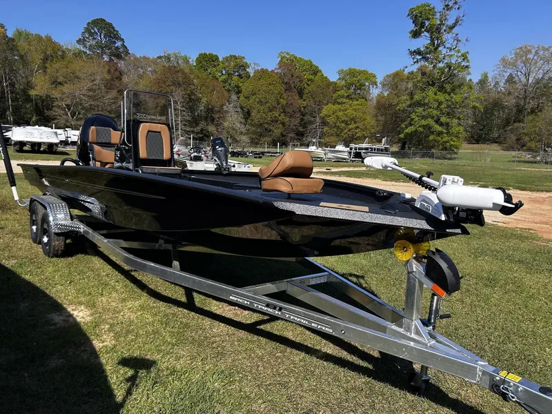 Slide: The Image of Xpress Hyper-Lift Bay Series H24B 2026 - 7