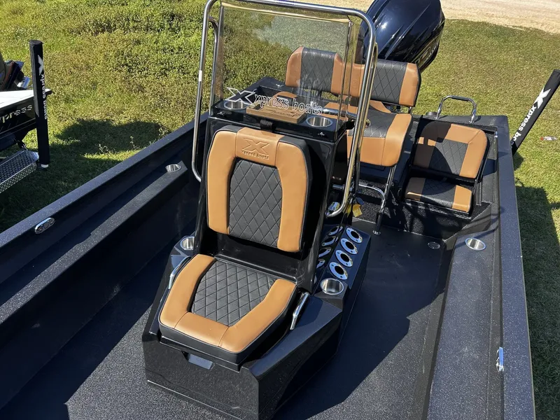 Slide: The Image of Xpress Hyper-Lift Bay Series H24B 2026 - 13