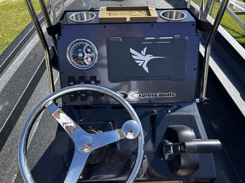 Slide: The Image of Xpress Hyper-Lift Bay Series H24B 2026 - 4