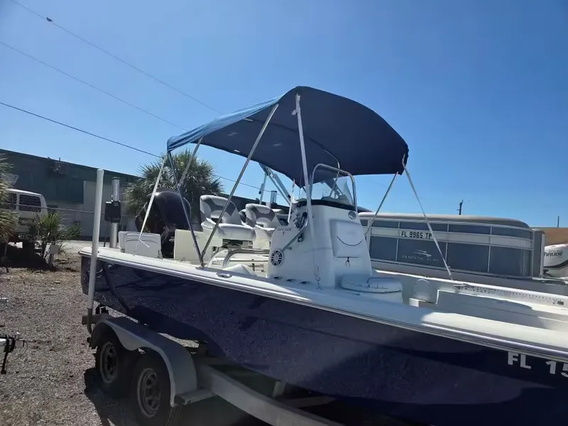 Slide: The Image of NauticStar 224 XTS 2014 - 3