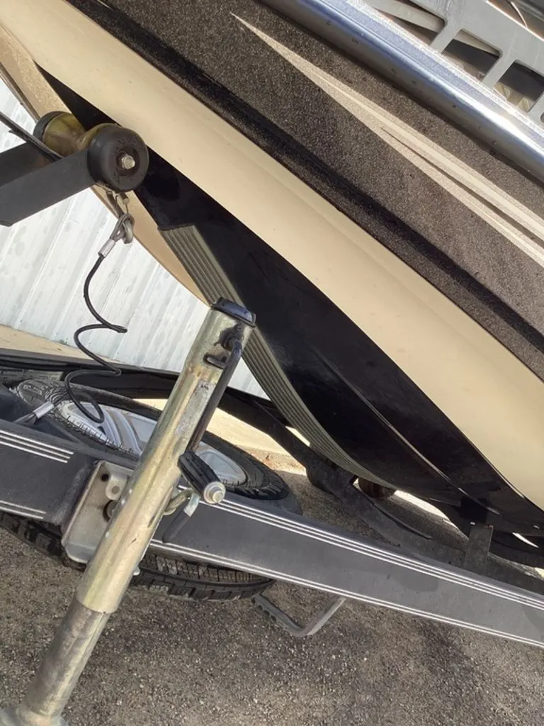 Slide: The Image of Skeeter FX20 2013 - 13