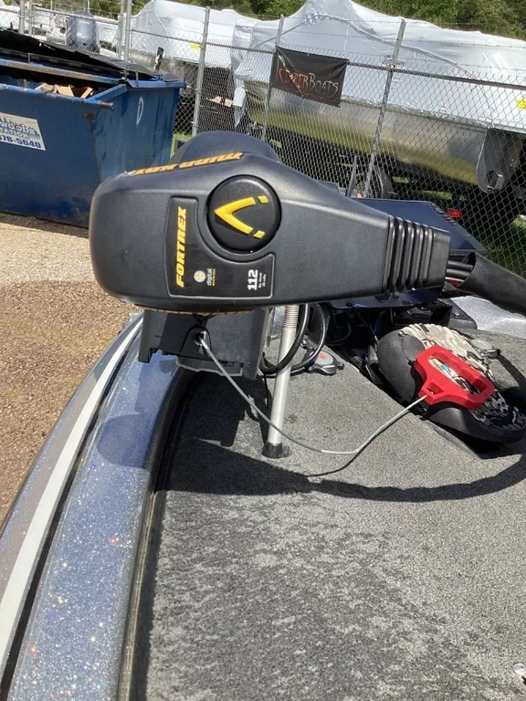 Slide: The Image of Skeeter FX20 2013 - 15