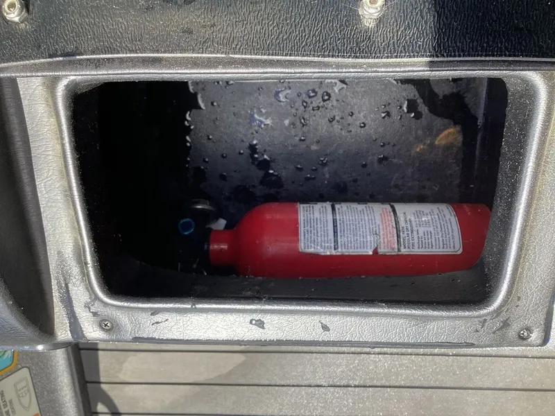 Slide: The Image of Skeeter FX20 2013 - 49