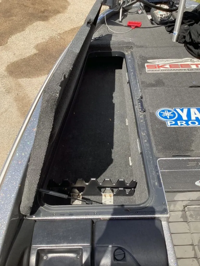 Slide: The Image of Skeeter FX20 2013 - 53