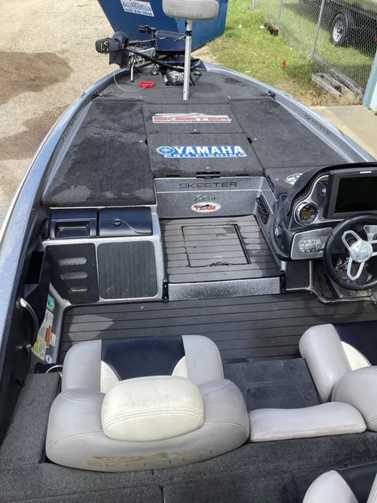 Slide: The Image of Skeeter FX20 2013 - 66