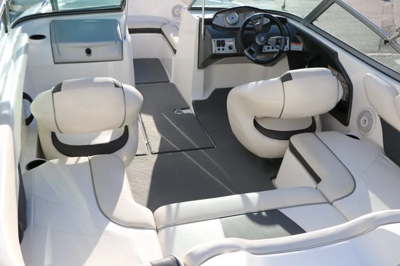 Slide: The Image of Yamaha SX190 2014 - 16