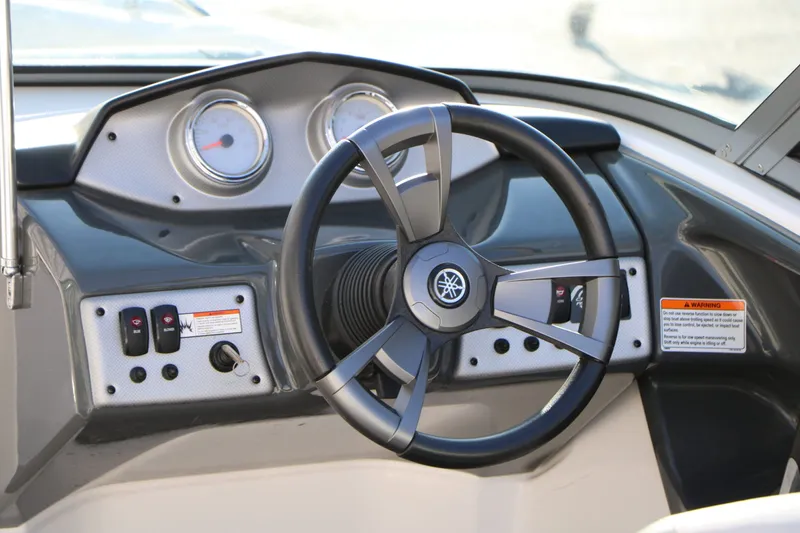 Slide: The Image of Yamaha SX190 2014 - 18