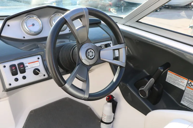 Slide: The Image of Yamaha SX190 2014 - 28