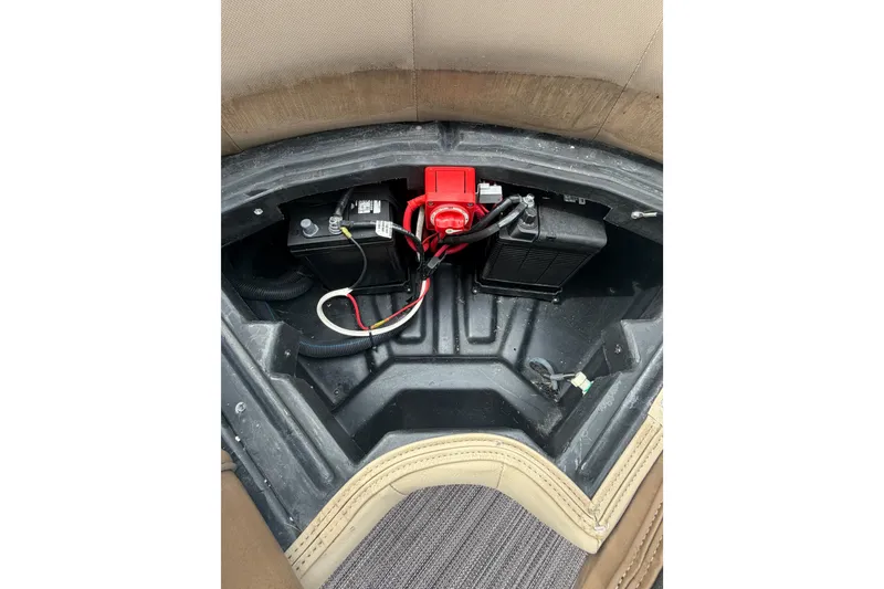 Slide: The Image of Battery compartment of 2020 Veranda Relax VR 22 RC pontoon boat. - 18
