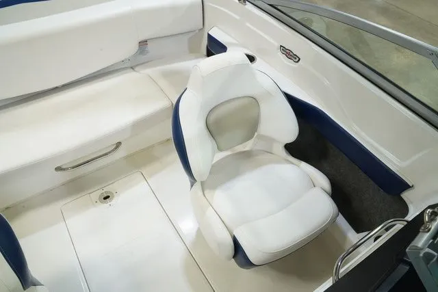 Slide: The Image of Chaparral 186 SSi 2010 - 11