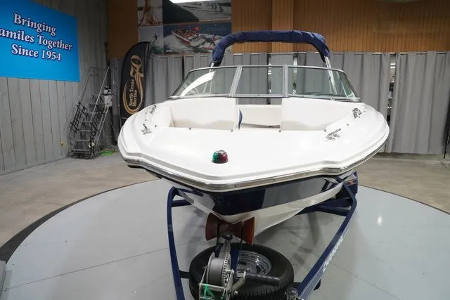 Slide: The Image of Chaparral 186 SSi 2010 - 3