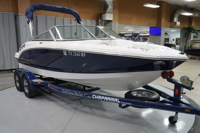 Slide: The Image of Chaparral 186 SSi 2010 - 4