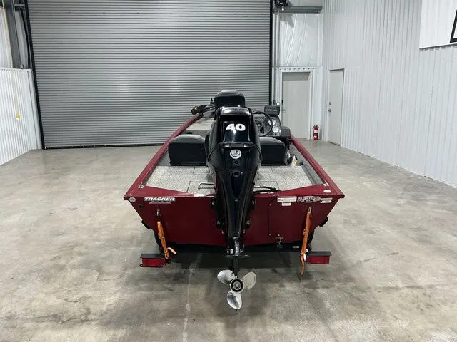 Slide: The Image of Tracker Pro 160 2020 - 13