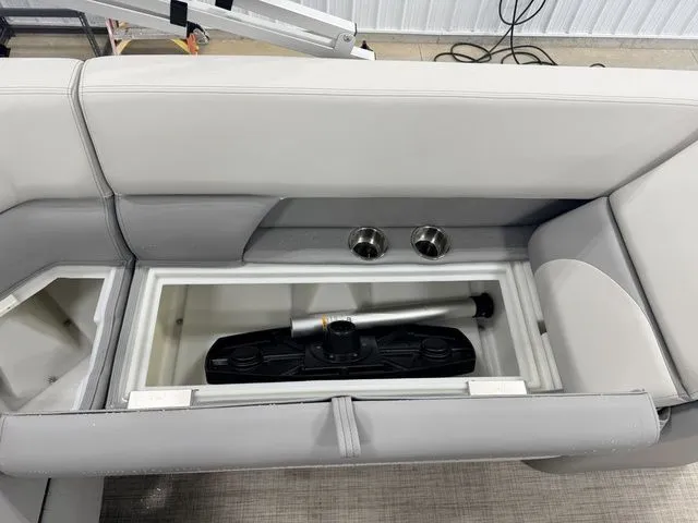 Slide: The Image of Yamaha Select 20C 2026 2026 - 22