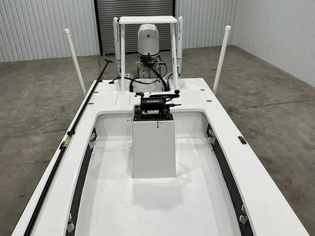 Slide: The Image of Mitzi Skiffs 17 TUNNEL HULL CC 2008 - 20