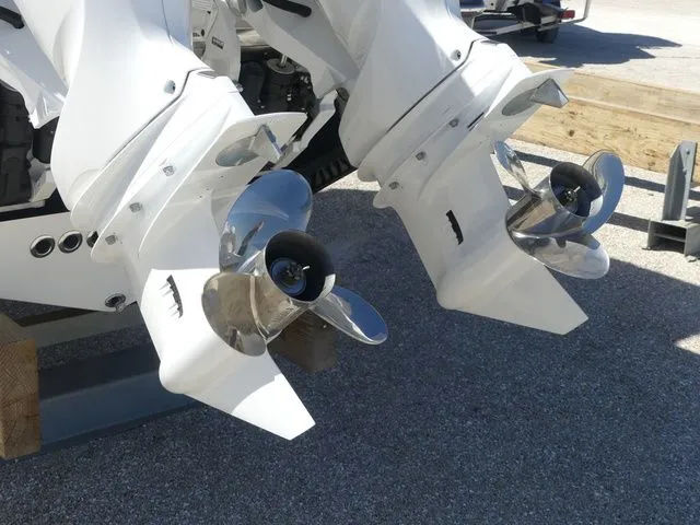 Slide: The Image of Key West 260 Center Console 2026 - 11