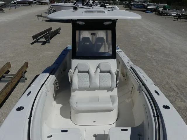 Slide: The Image of Key West 260 Center Console 2026 - 14