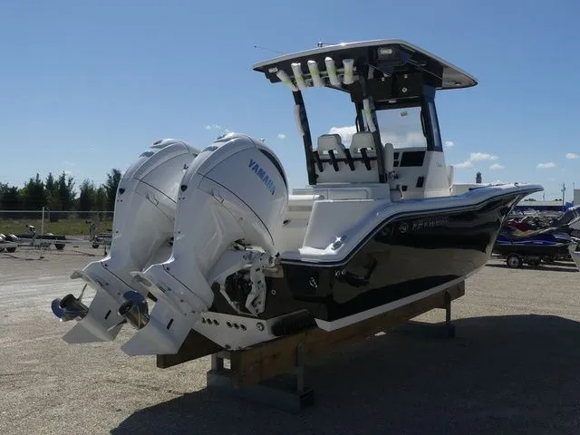 Slide: The Image of Key West 260 Center Console 2026 - 4