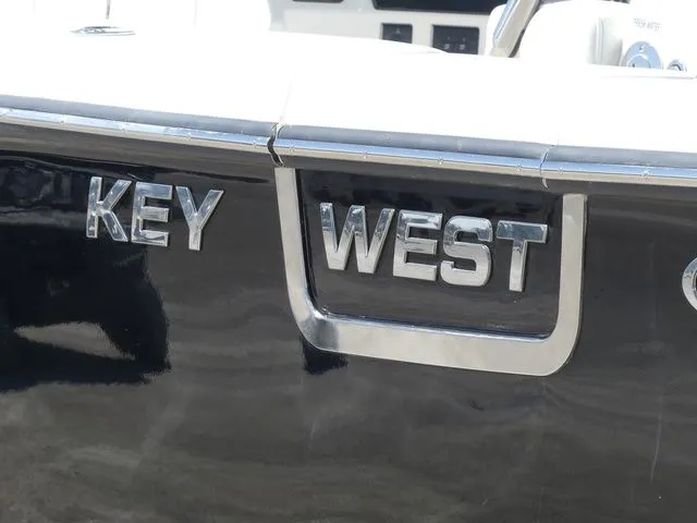 Slide: The Image of Key West 260 Center Console 2026 - 7