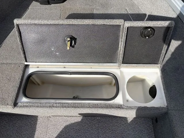 Slide: The Image of Alumacraft Classic 165 2020 - 26