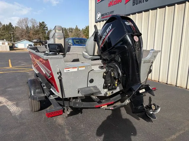 Slide: The Image of Alumacraft Classic 165 2020 - 8