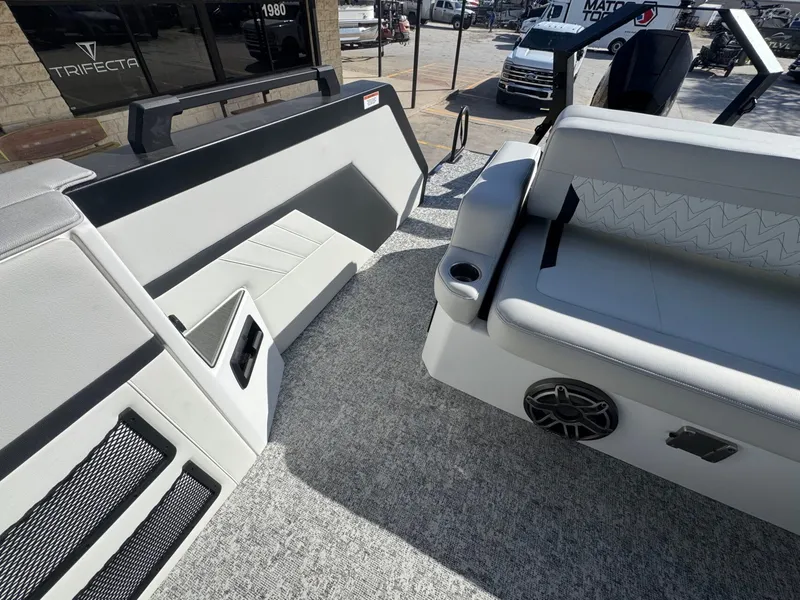 Slide: The Image of Revel RS25L 2026 - 12