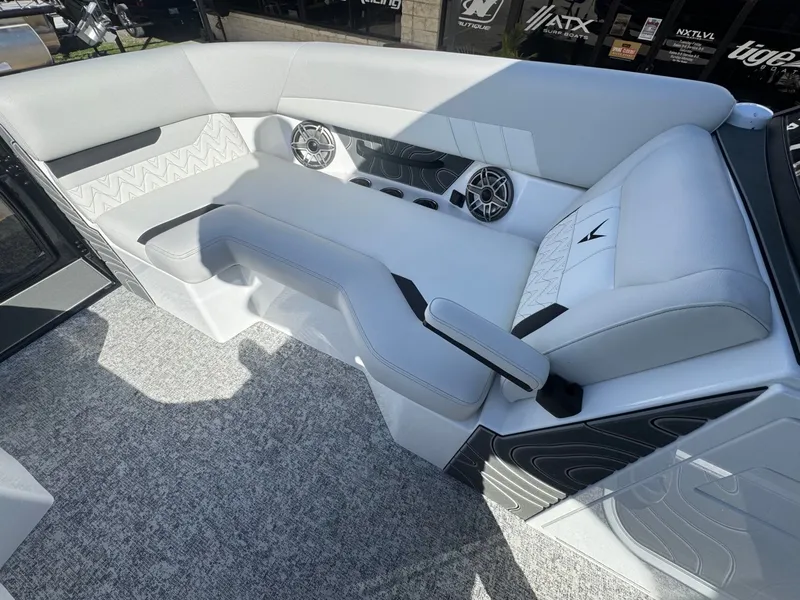 Slide: The Image of Revel RS25L 2026 - 21