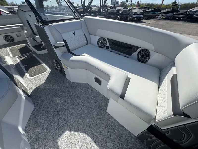 Slide: The Image of Revel RS25L 2026 - 23