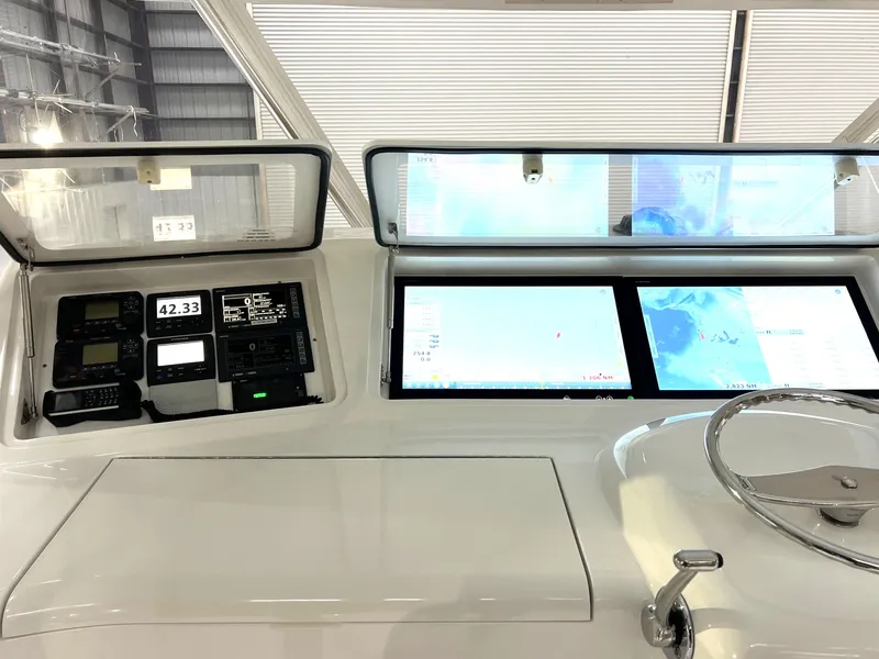 Slide: The Image of Viking 50 Convertible 2011 - 11