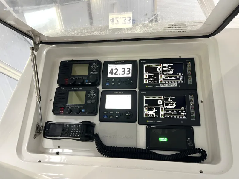 Slide: The Image of Viking 50 Convertible 2011 - 13